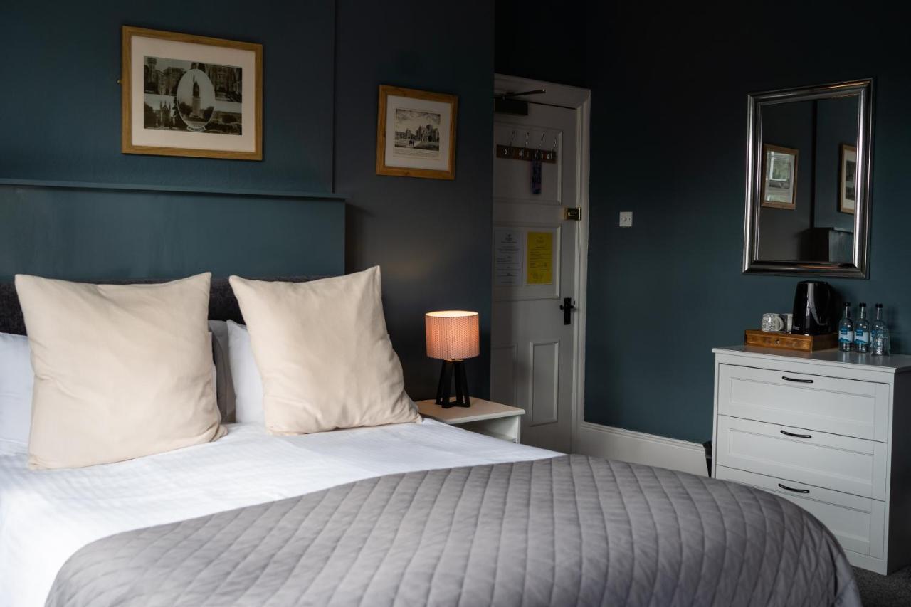 The Plough Itchen Abbas Hotel Winchester Buitenkant foto
