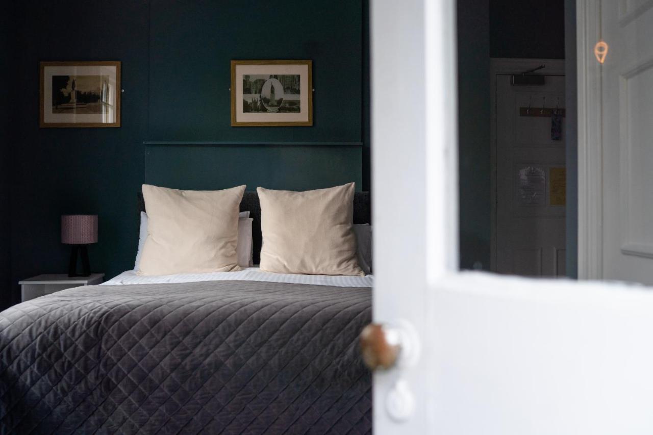 The Plough Itchen Abbas Hotel Winchester Buitenkant foto