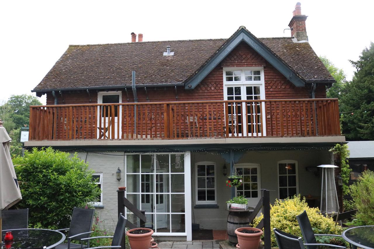 The Plough Itchen Abbas Hotel Winchester Buitenkant foto
